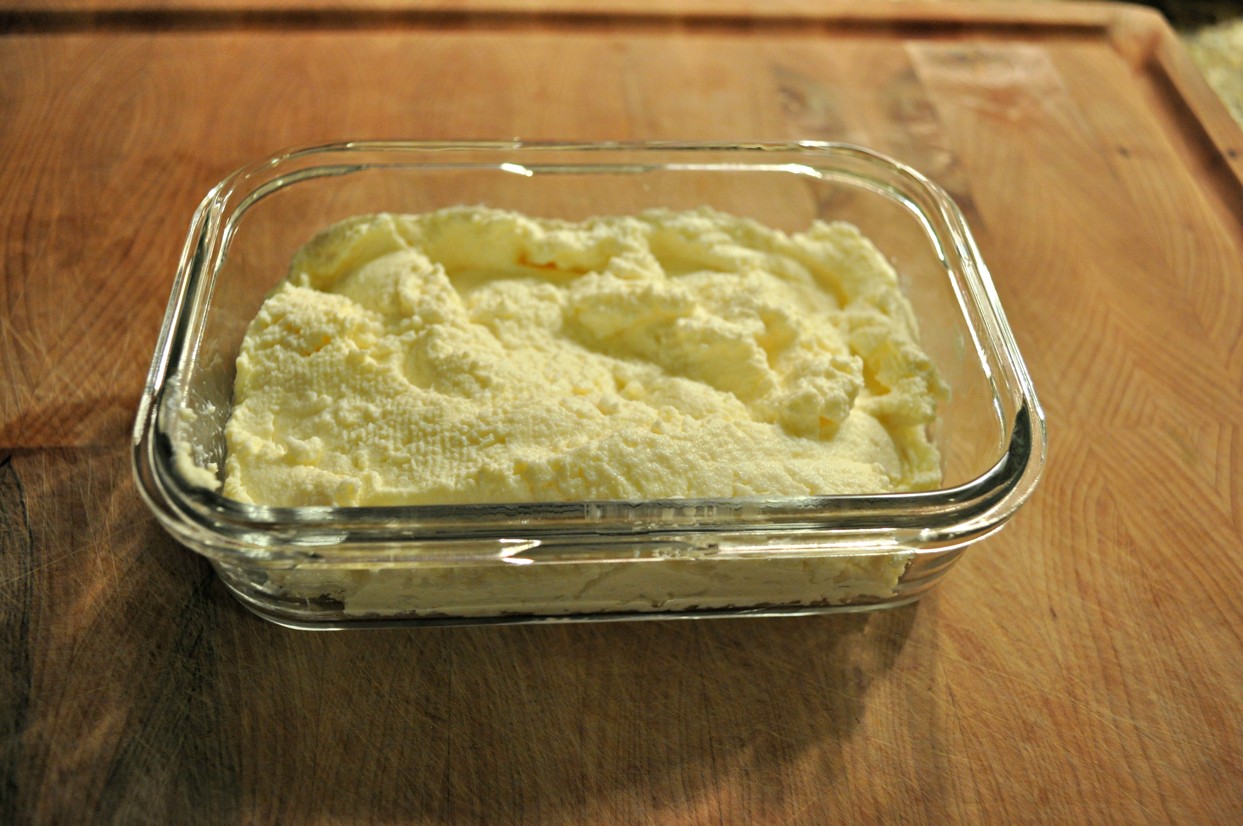 How to make Kefir Cheese and Whey - Homemade Mommy