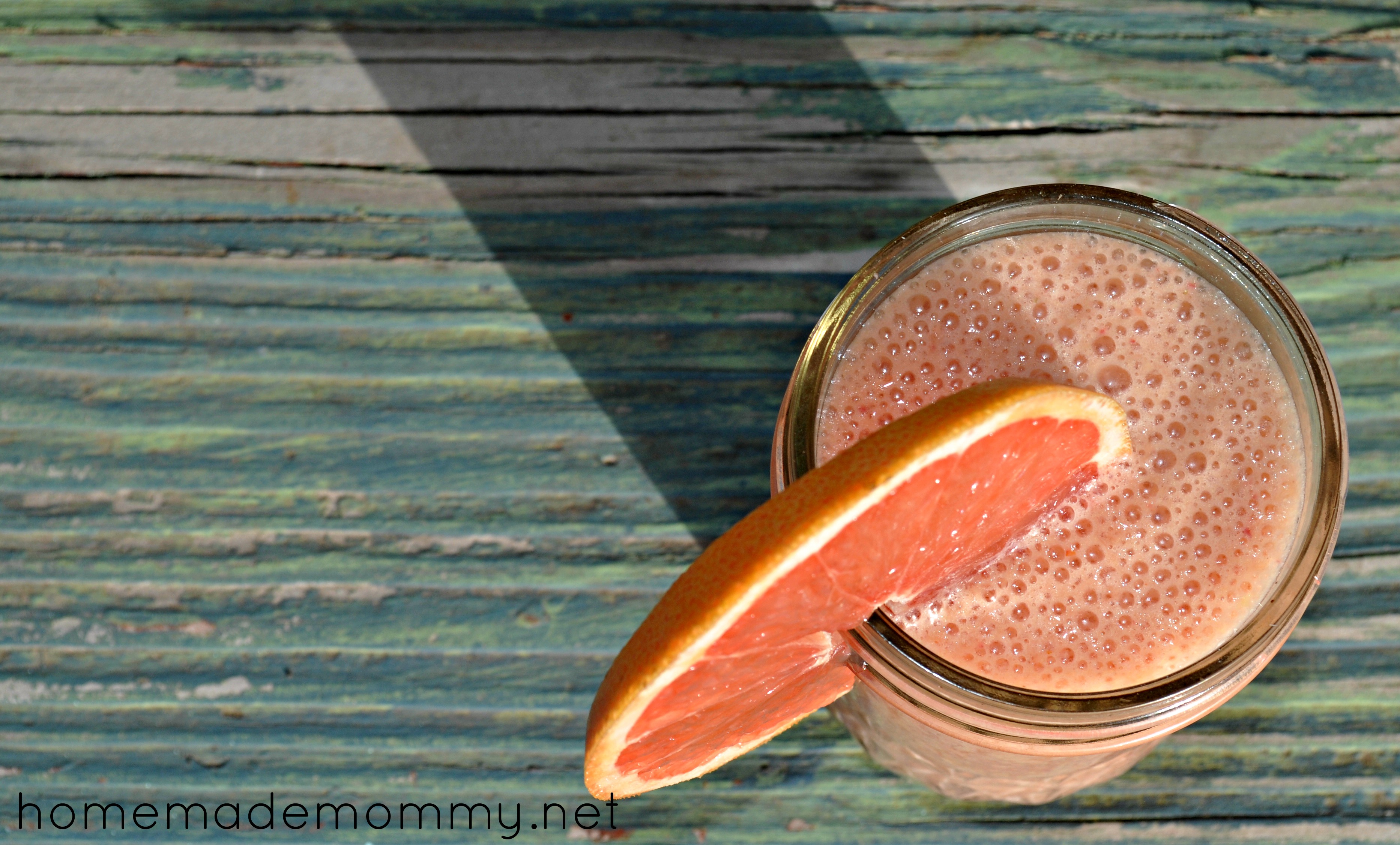 Super K Smoothie via Homemade Mommy