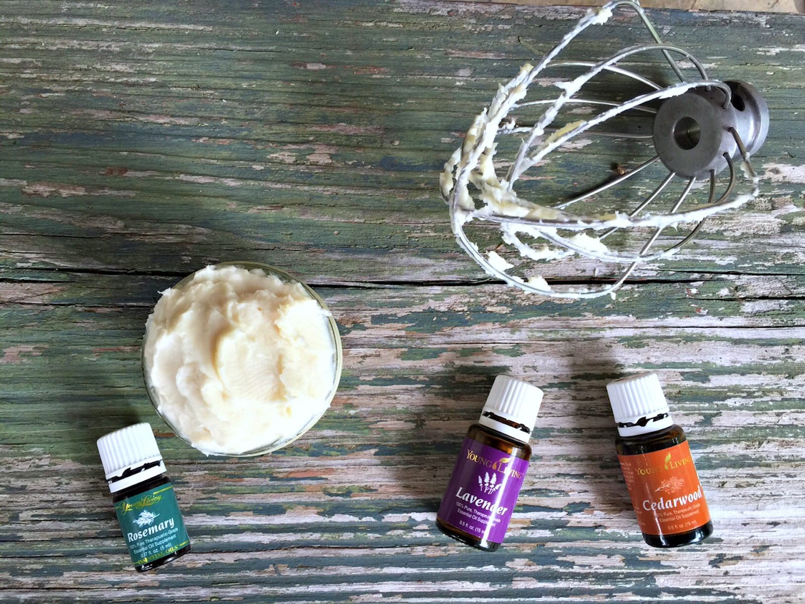 Homemade No-Frizz Hair Styling Whip
